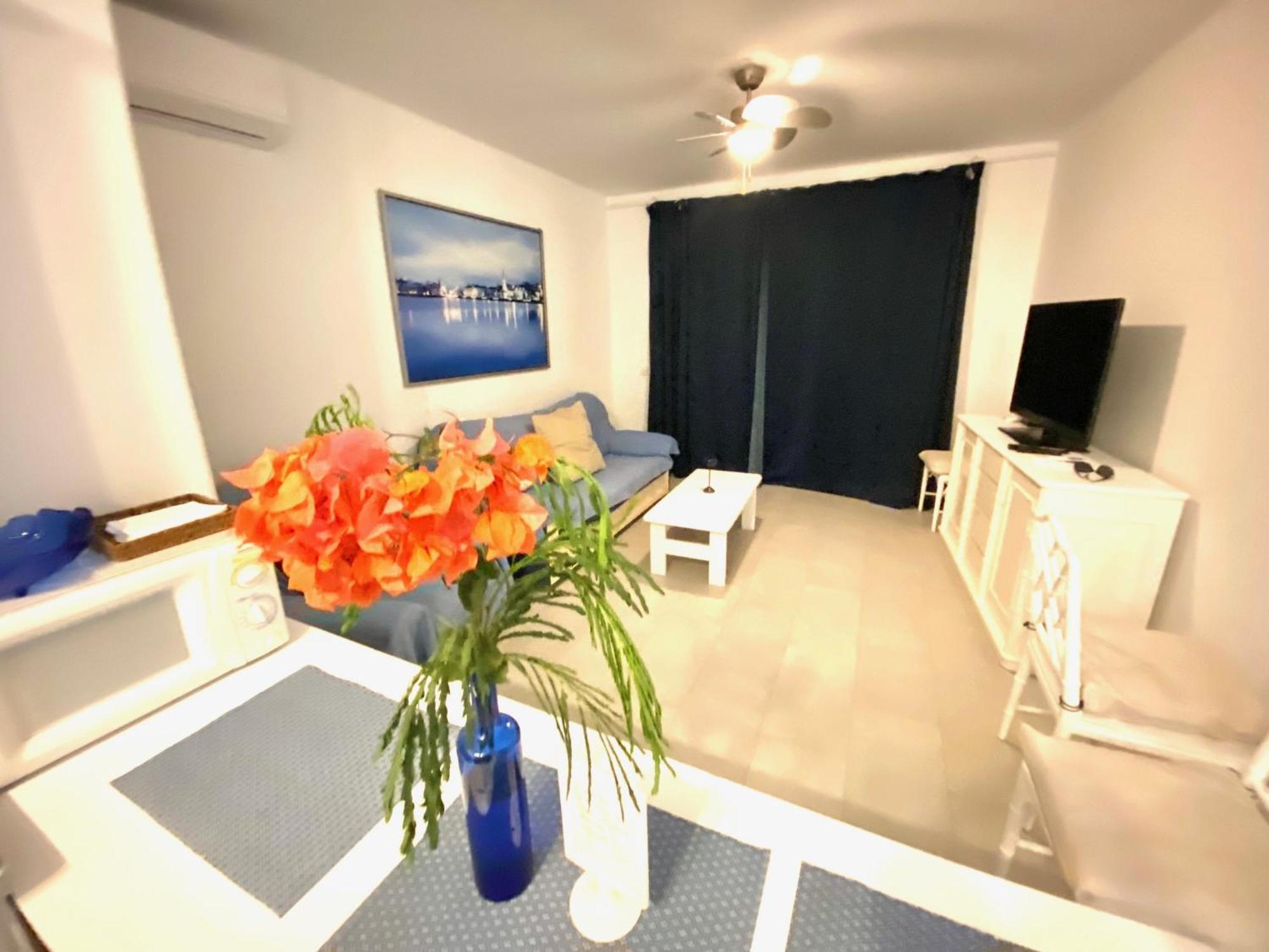Apartamentos Los Dragos Puerto del Carmen  Exterior photo